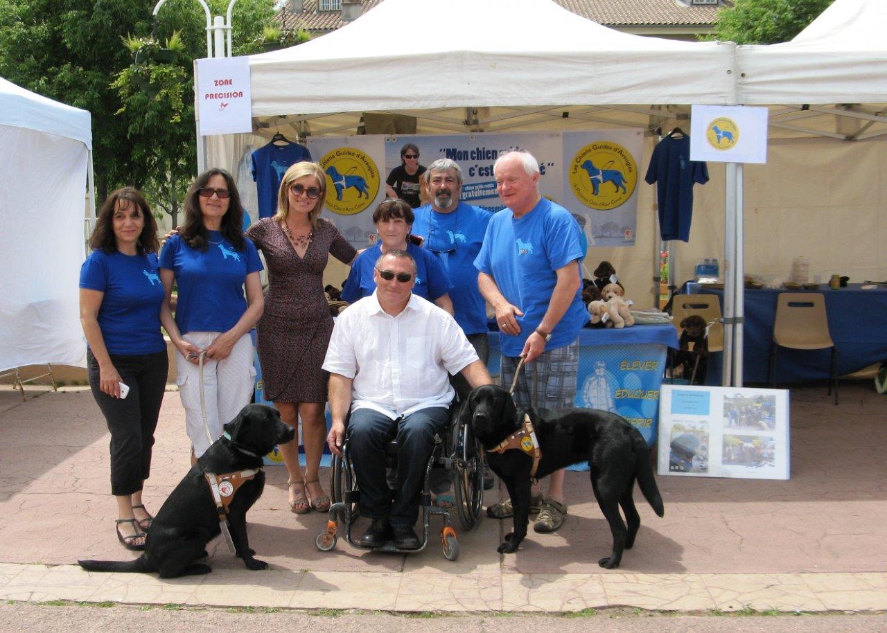 Rencontre avec le conseiller municipal au handicap de Toulon lors de la manifestation Handisport Passion